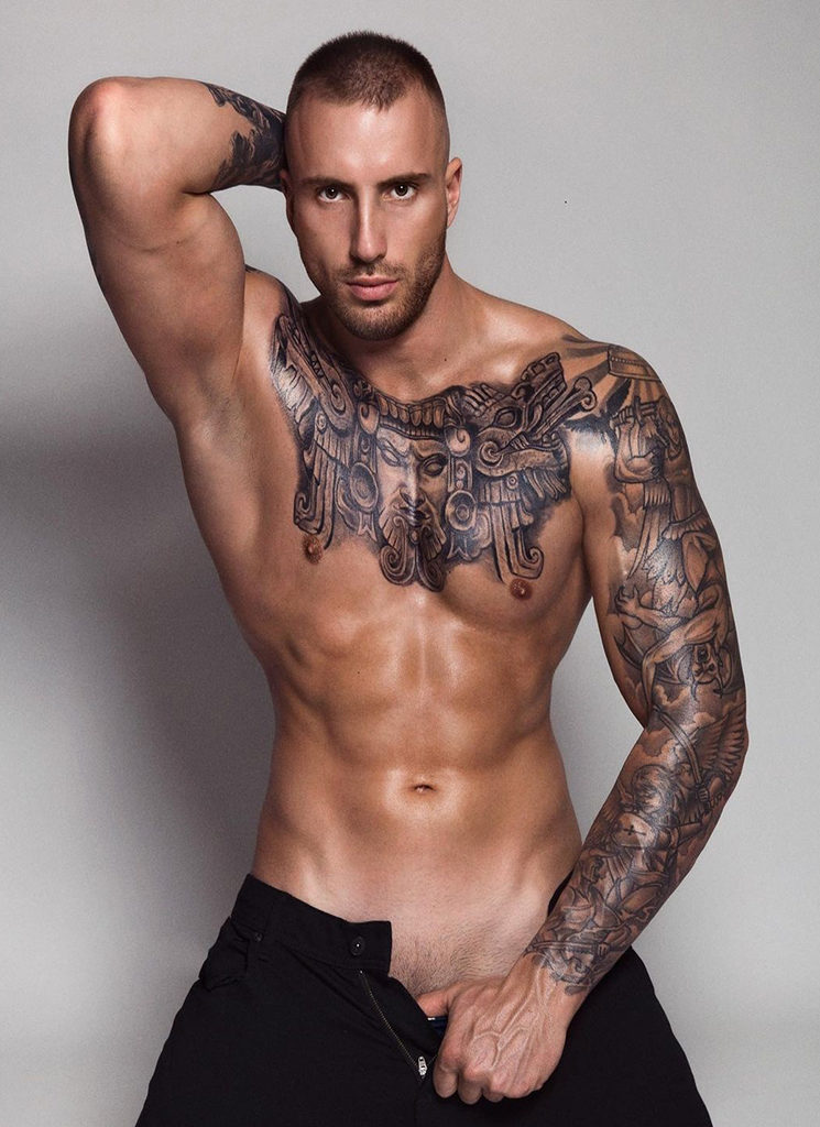 Gogo Boy para Niterói - Tenor Entretenimento